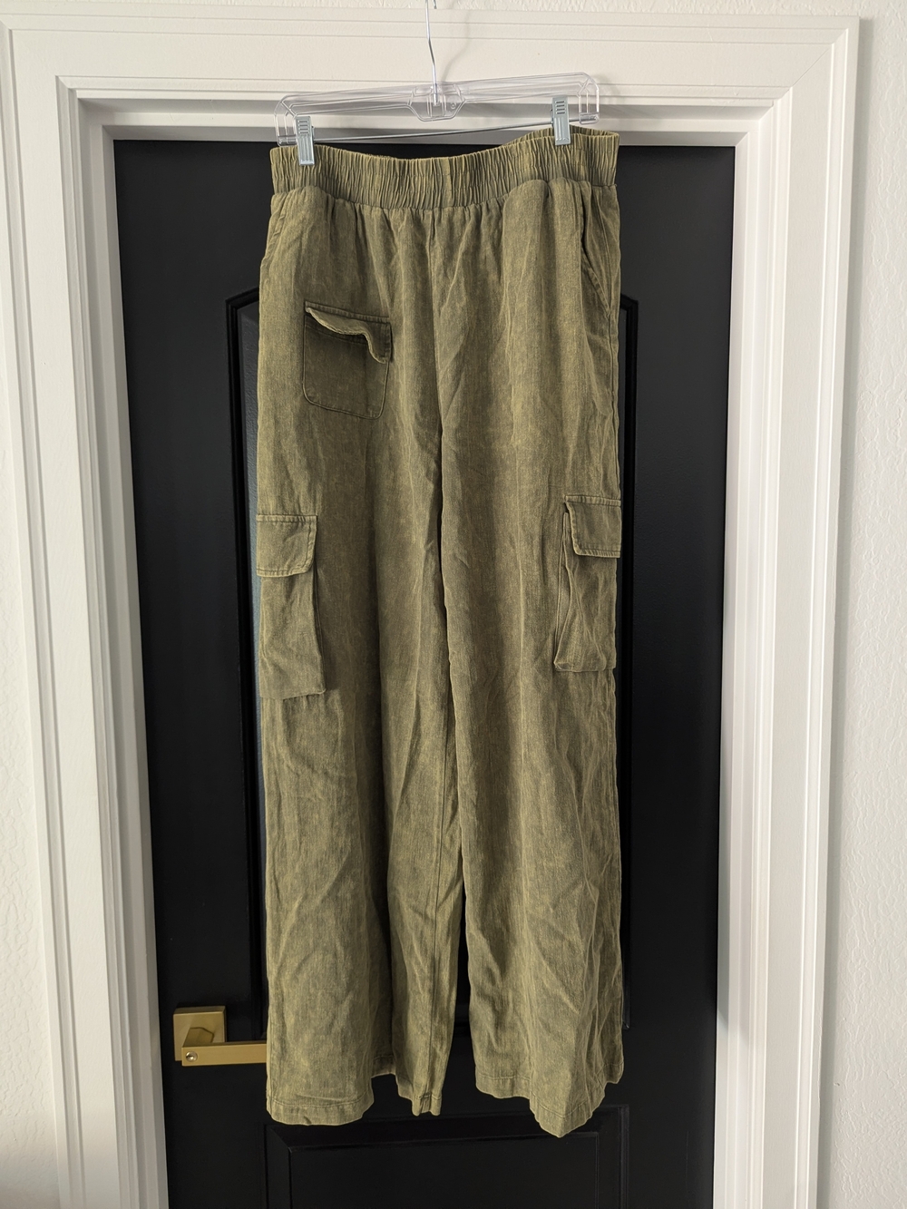eesome Olive Green Cargo Wide-Leg Linen Pants